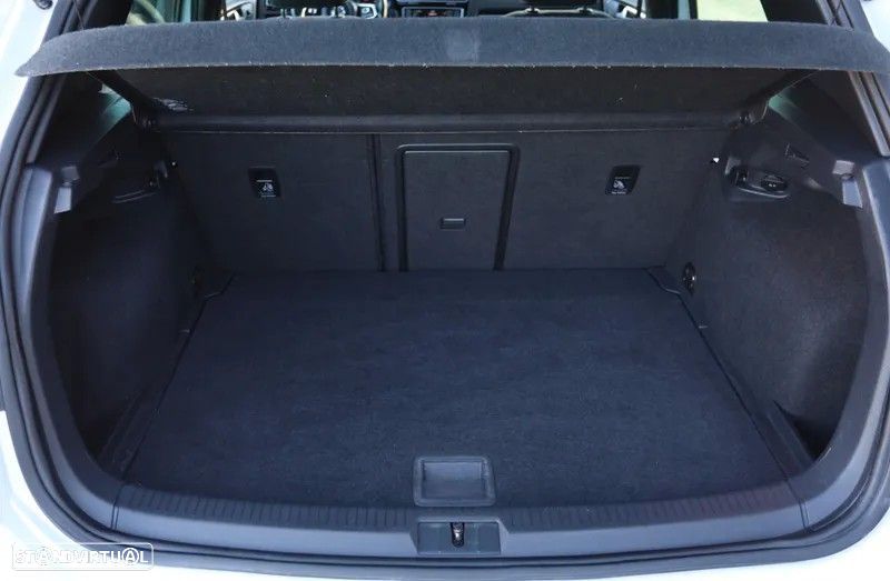 VW Golf 2.0 TDI GTD - 21