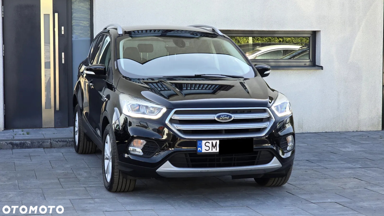Ford Kuga 2.0 TDCi FWD Titanium - 4