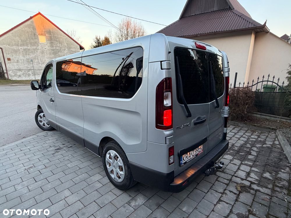 Renault Trafic - 2