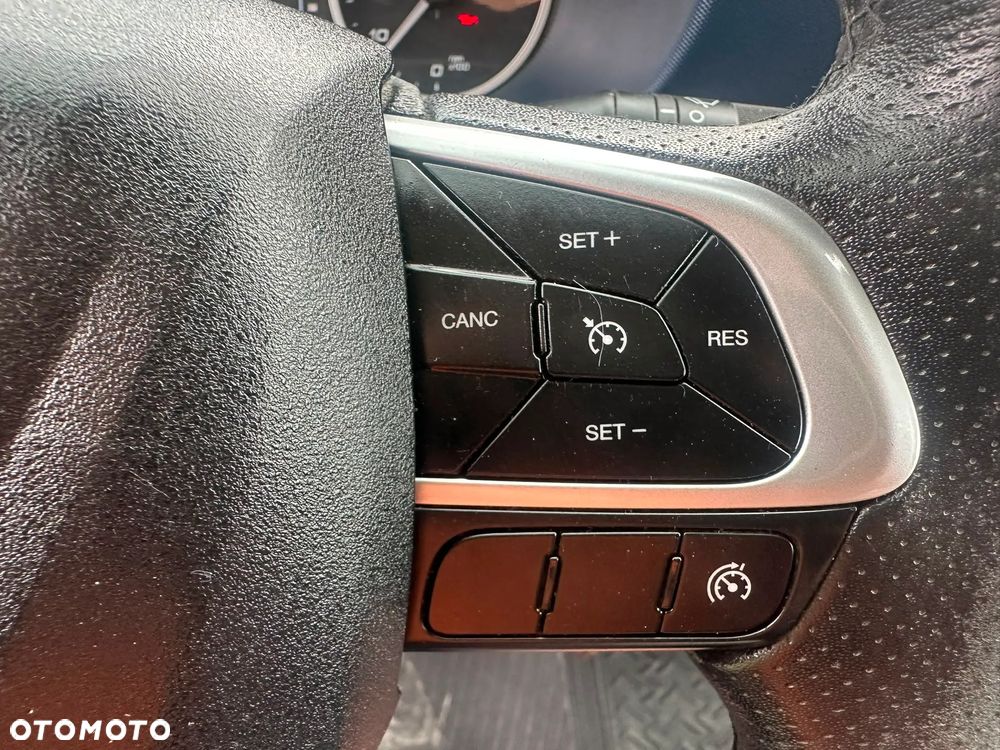 Iveco Daily 35-160 KONTENER+WINDA (udźwig 750kg) 2.3 diesel 156 kM automat 2021 DRZWI W KONTENERZE Z OBU STRON, WEBASTO, KAMERA COFANIA! - 23