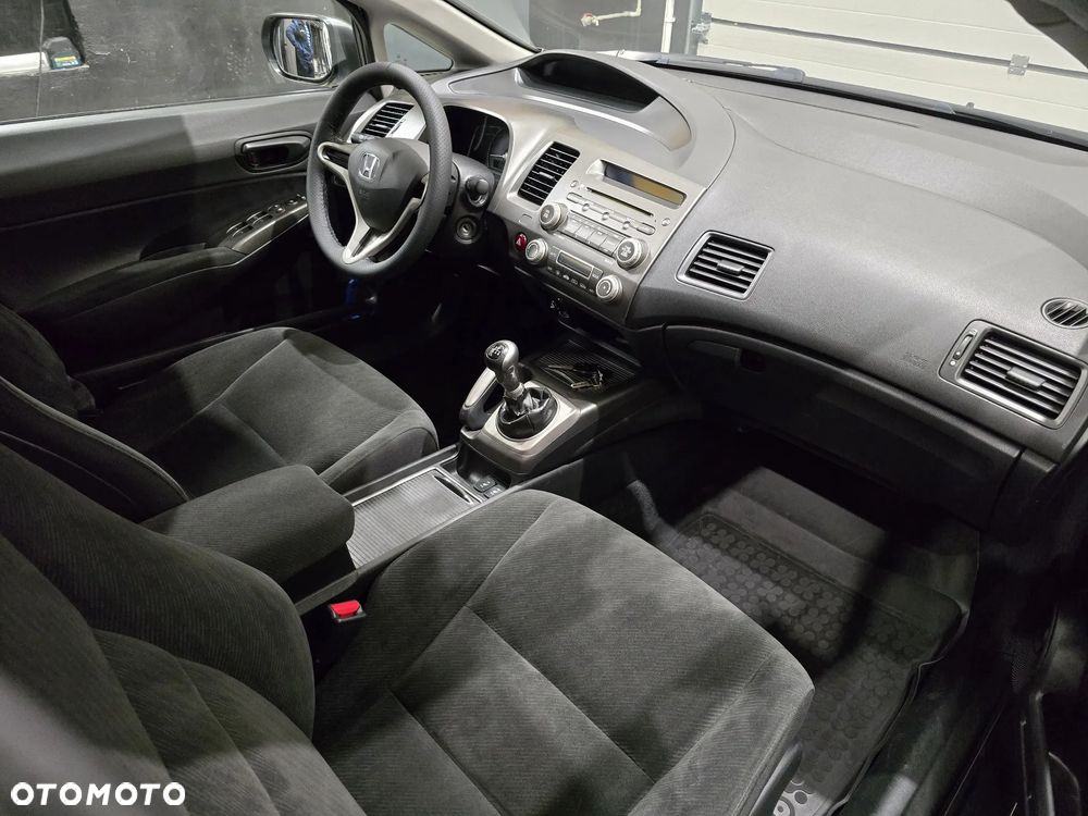 Honda Civic 1.8 Comfort - 4