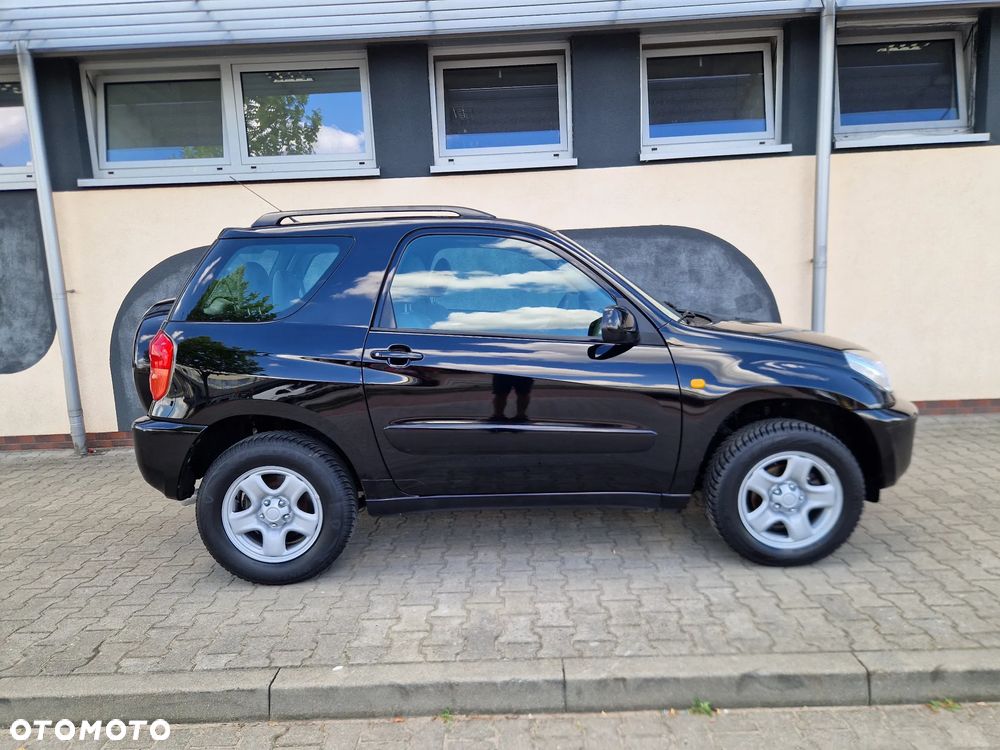 Toyota RAV4 1.8 VVT-i Terra 2WD - 4