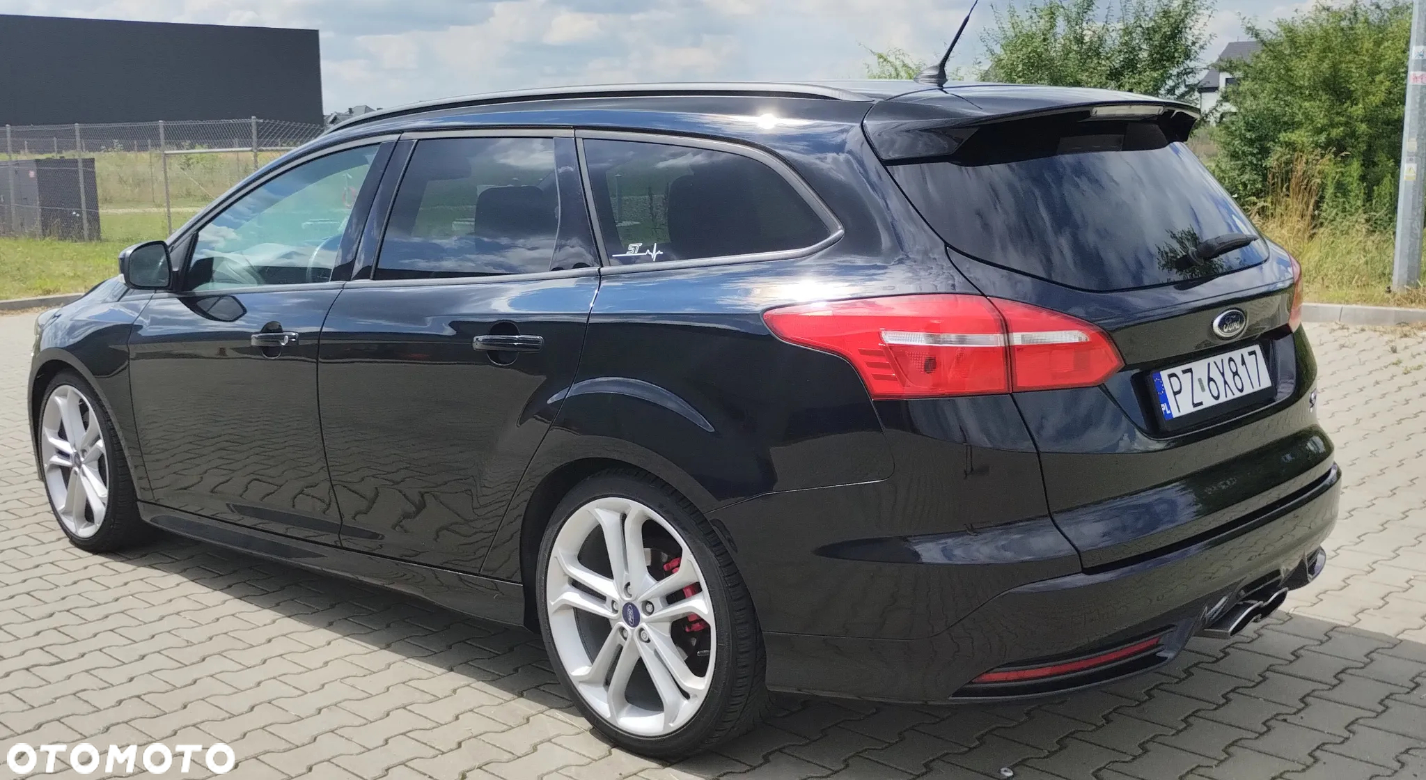Ford Focus 2.0 TDCi ST PowerShift - 3