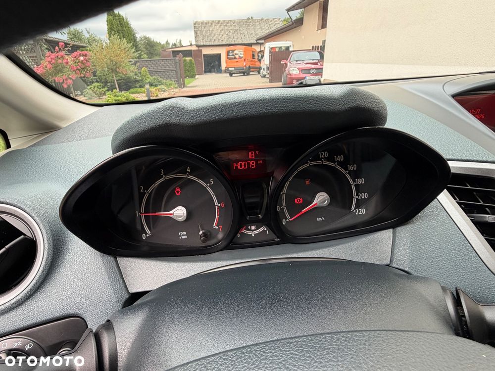 Ford Fiesta - 18