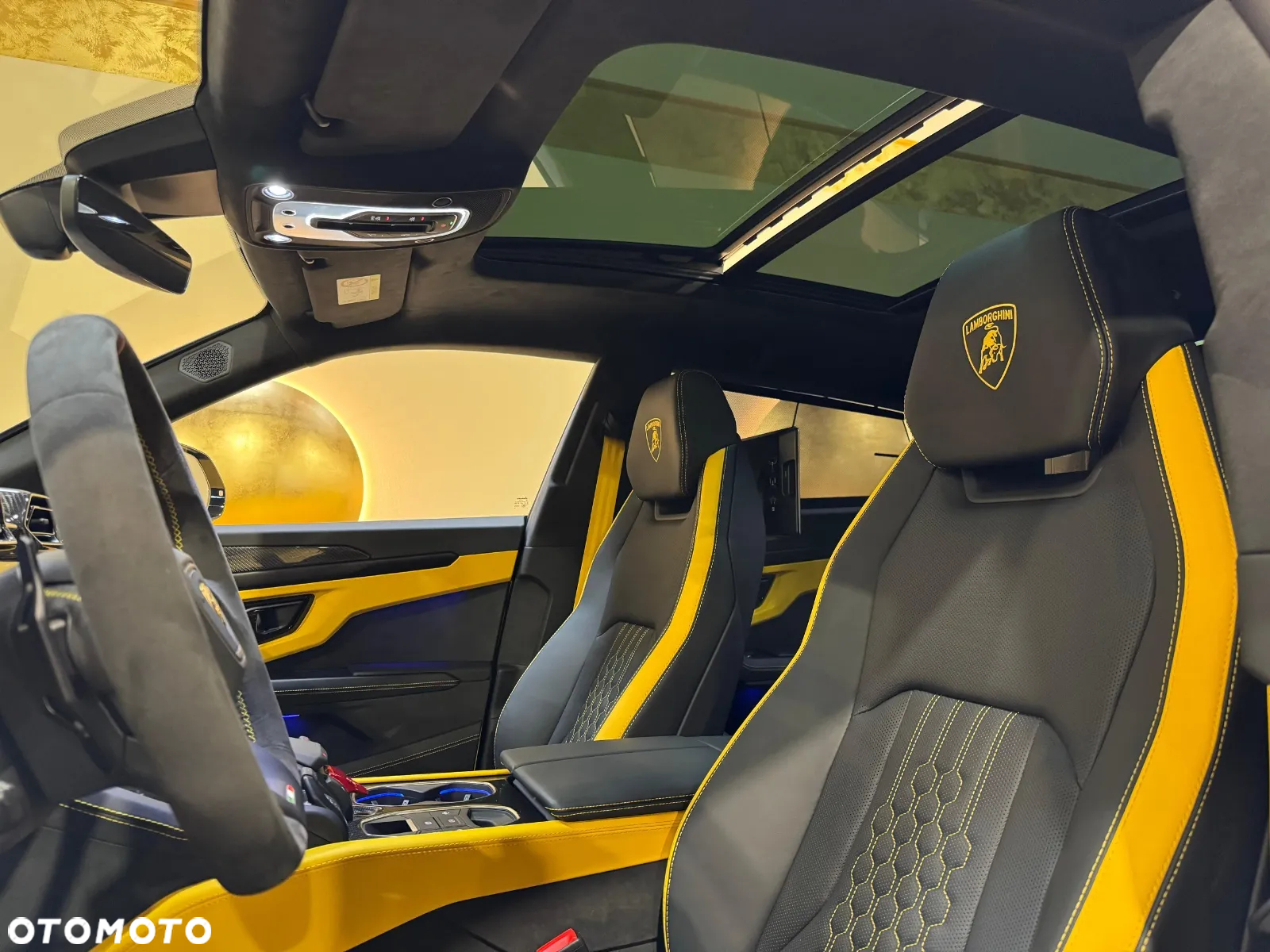 Lamborghini Urus - 5
