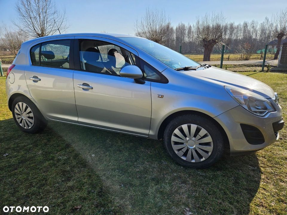 Opel Corsa 1.4 16V Enjoy - 3