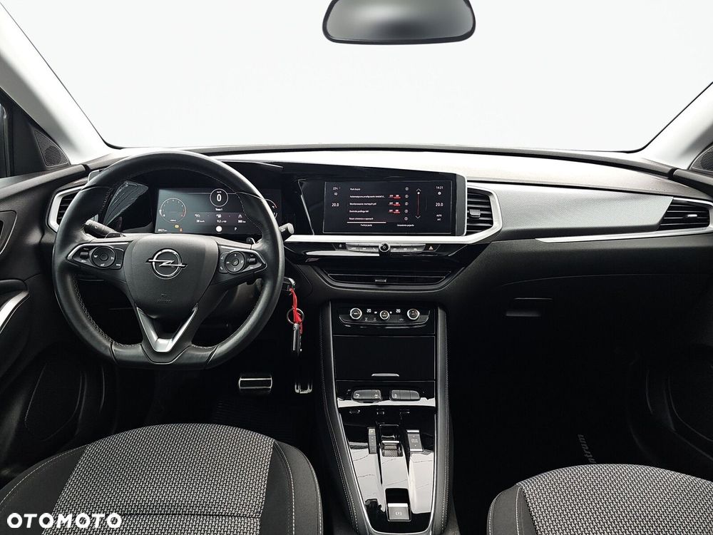 Opel Grandland 1.2 T Business Edition S&S - 11