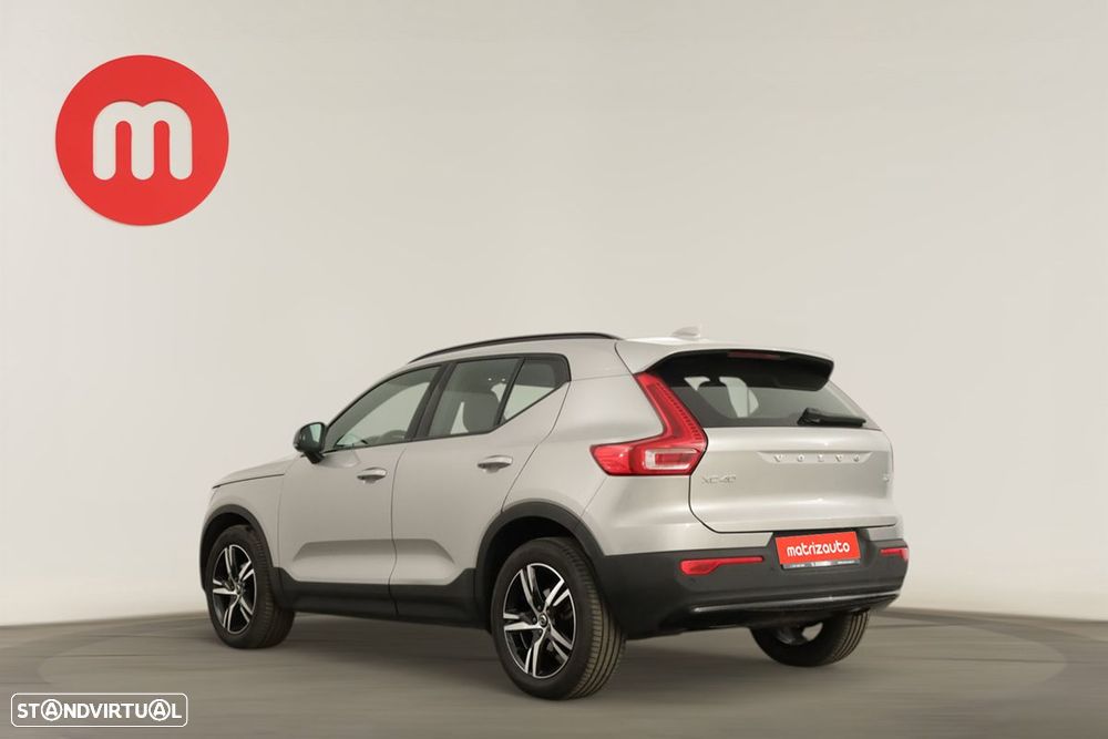 Volvo XC 40 1.5 T2 Plus Dark Auto - 3