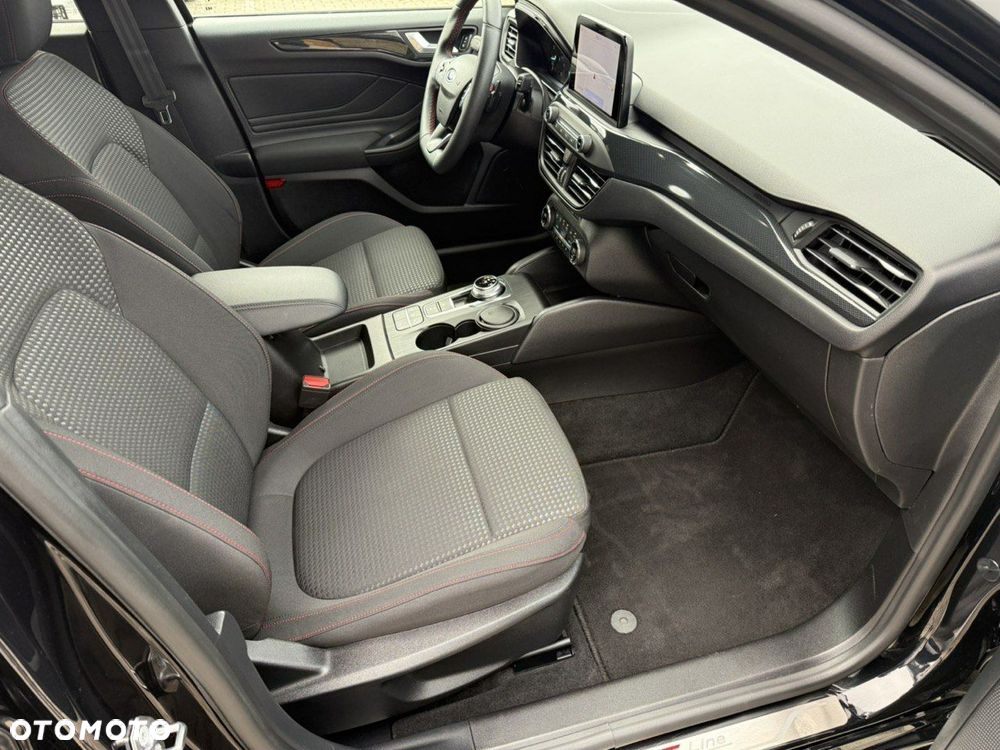 Ford Focus - 16