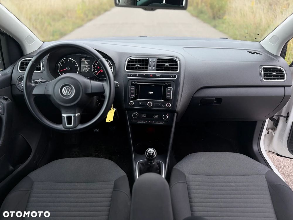 Volkswagen Polo - 33