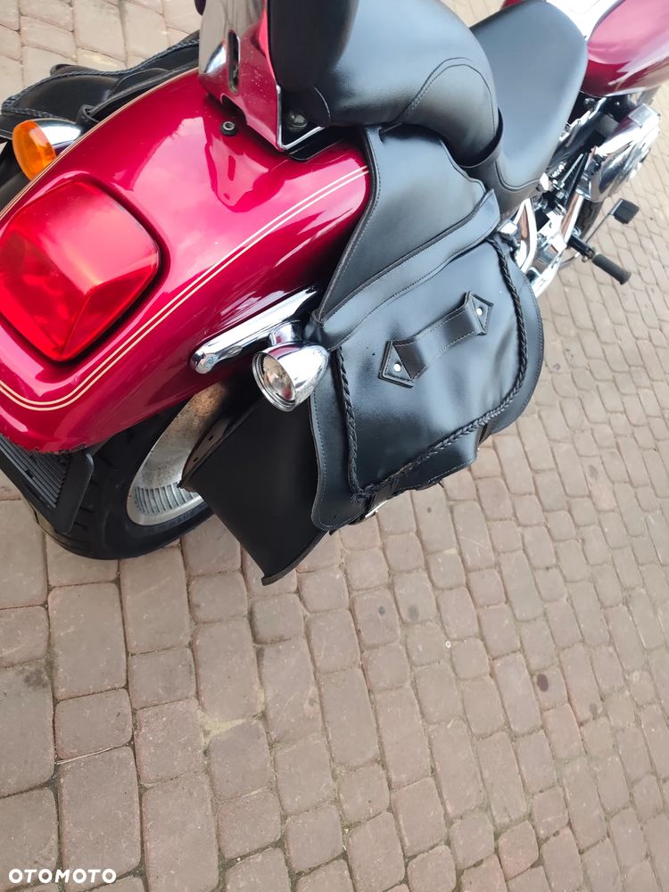 Harley-Davidson Softail Deluxe - 21