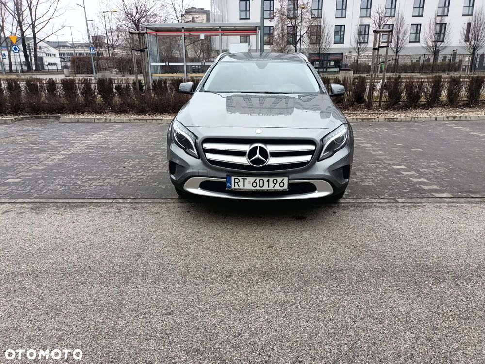 Mercedes-Benz GLA 200 7G-DCT Activity Edition - 4