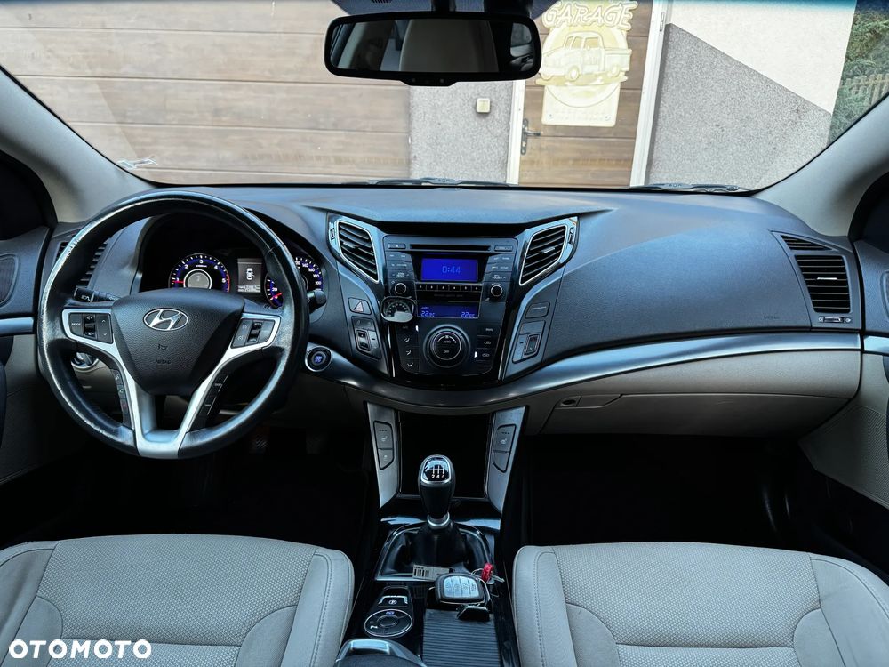 Hyundai i40 1.7 CRDi Comfort + - 14