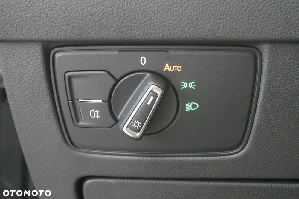 Volkswagen Arteon 2.0 TSI Elegance DSG - 28