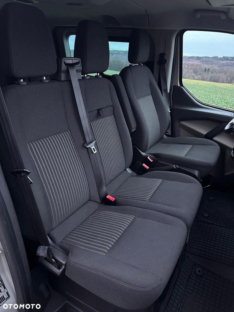 Ford Transit Custom 300 L1H1 VA Titanium - 29