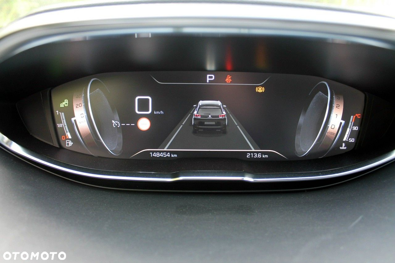 Peugeot 5008 - 26