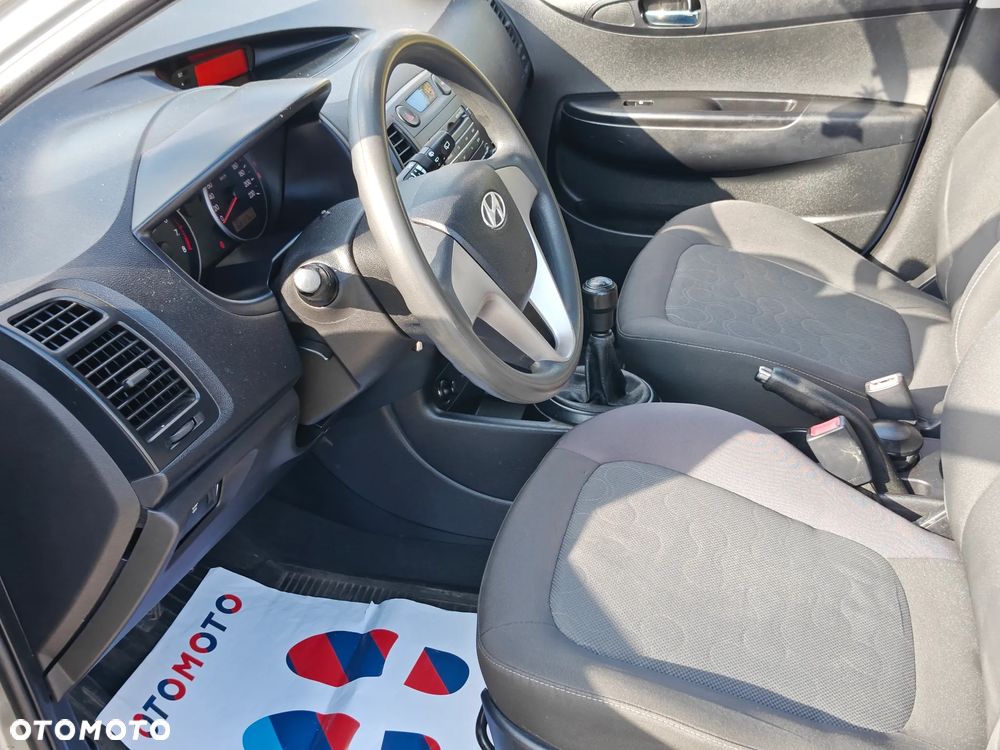 Hyundai i20 1.2 Classic + - 10