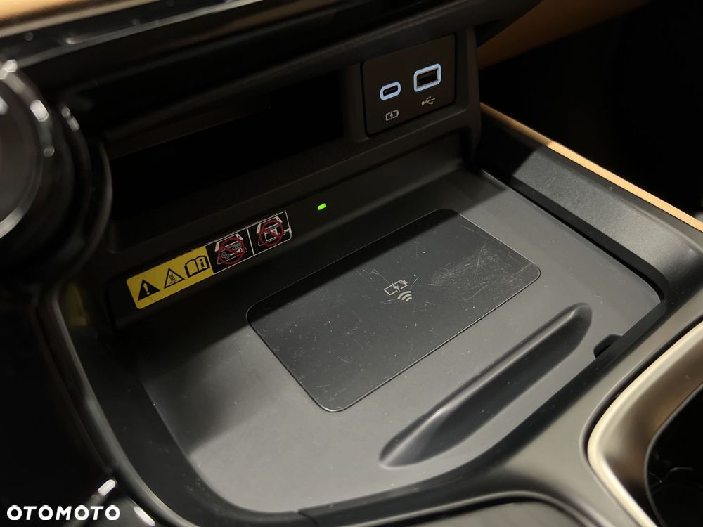 Lexus NX - 28