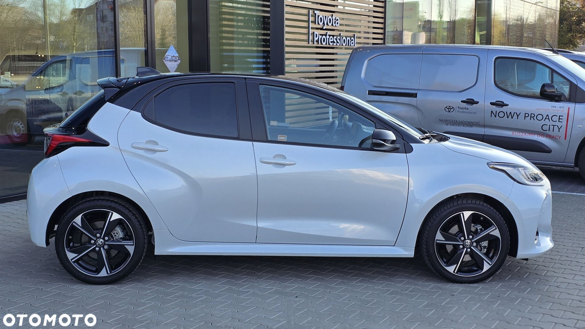 Toyota Yaris - 3