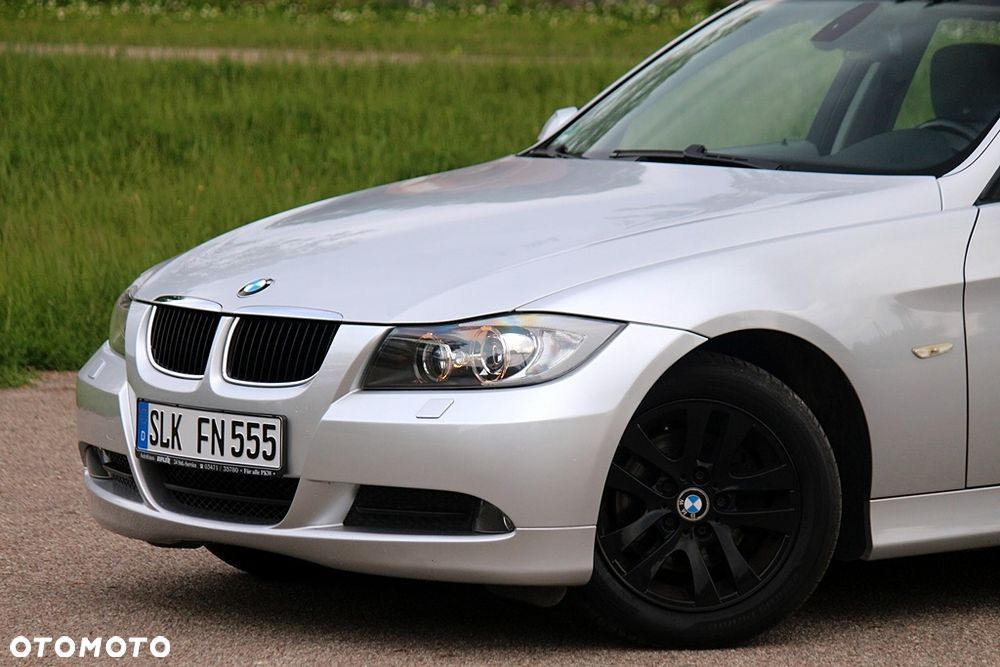 BMW Seria 3 318i Edition Exclusive - 5