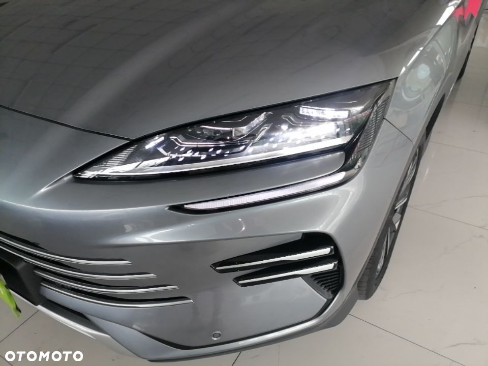 BYD Seal U - 10