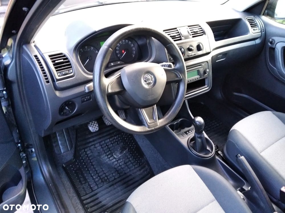 Skoda Fabia 1.4 16V Active Plus - 22
