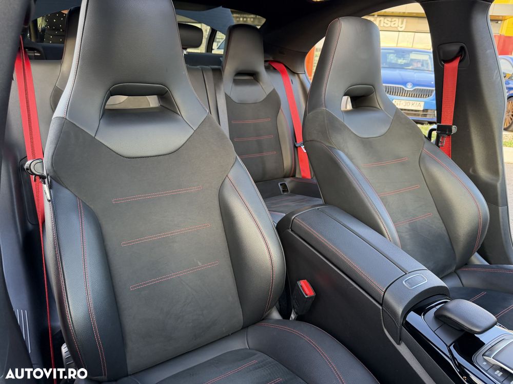 Mercedes-Benz CLA 35 AMG 4MATIC Coupe - 13