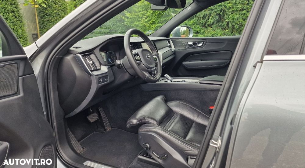Volvo XC 60 B5 MHEV AWD Inscription - 13