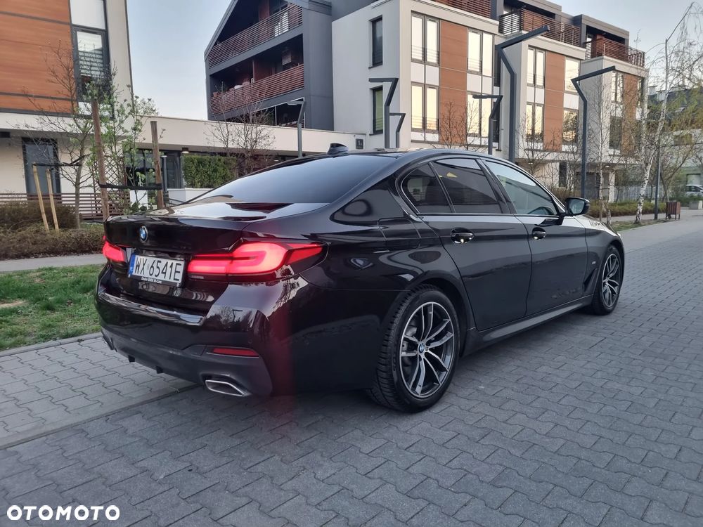 BMW Seria 5 530i xDrive mHEV M Sport sport - 2