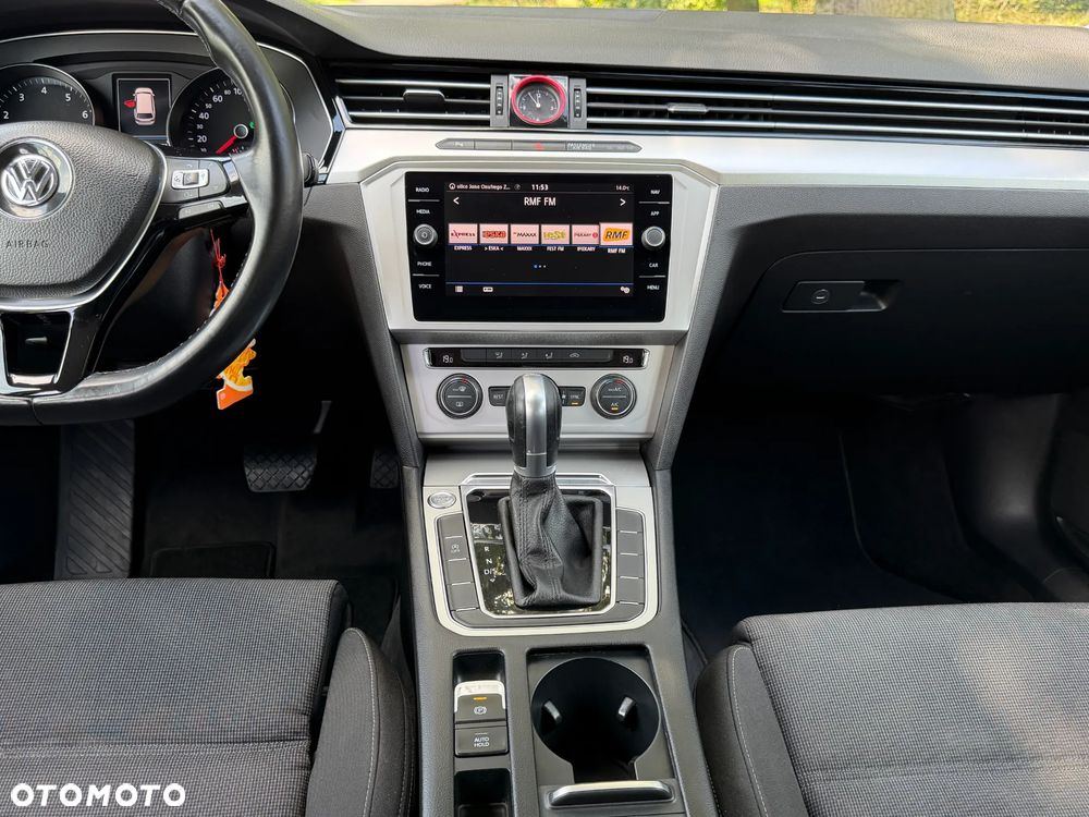 Volkswagen Passat Variant 1.4 TSI BMT ACT Trendline DSG - 31