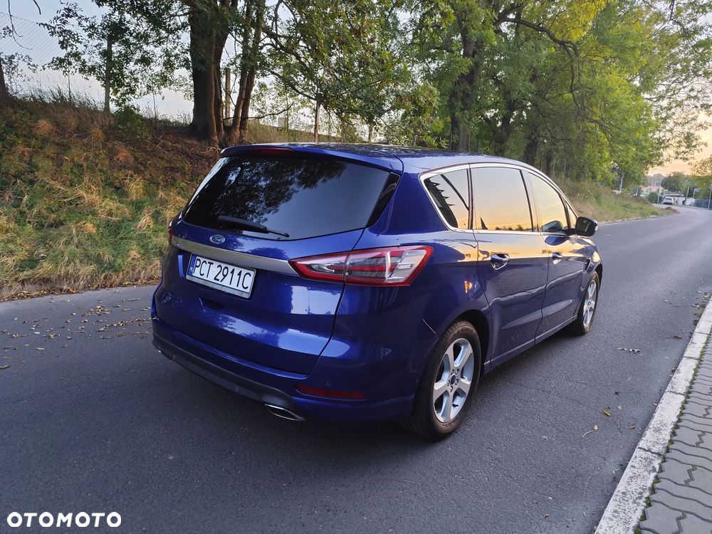 Ford S-Max - 9