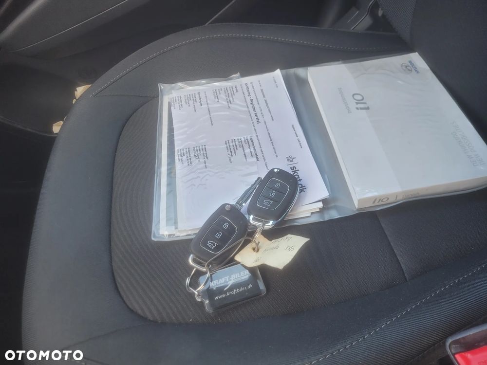 Hyundai i10 1.0 YES Gold - 25