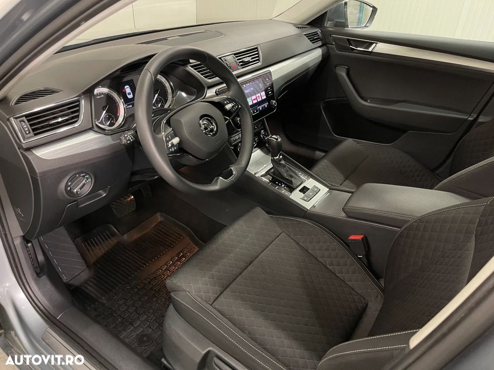 Skoda Superb 2.0 TDI DSG Ambition - 5