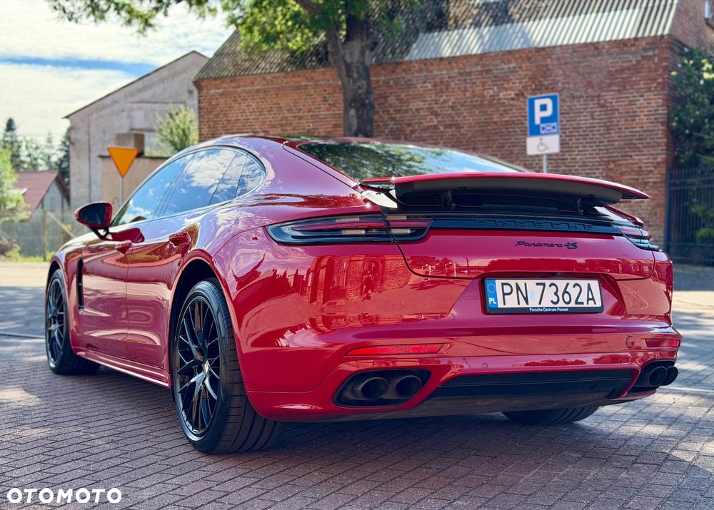 Porsche Panamera 4S GPF - 8
