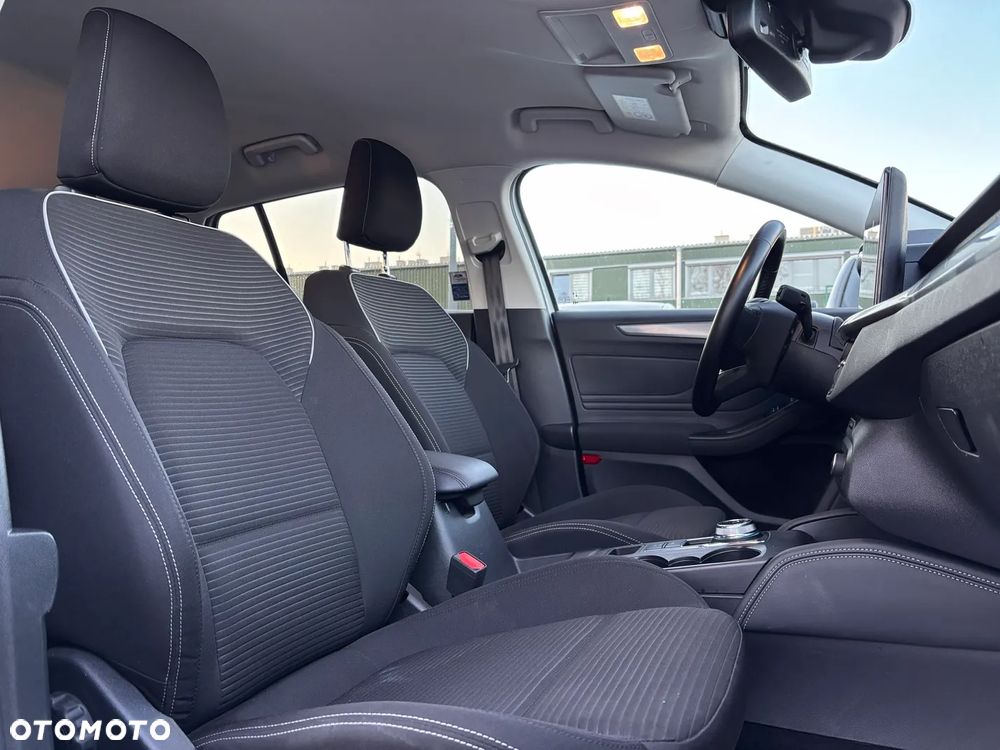 Ford Focus - 23