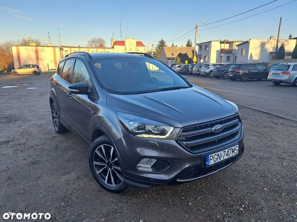 Ford Kuga - 30