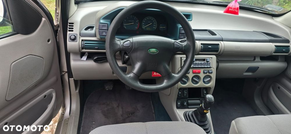 Land Rover Freelander - 27