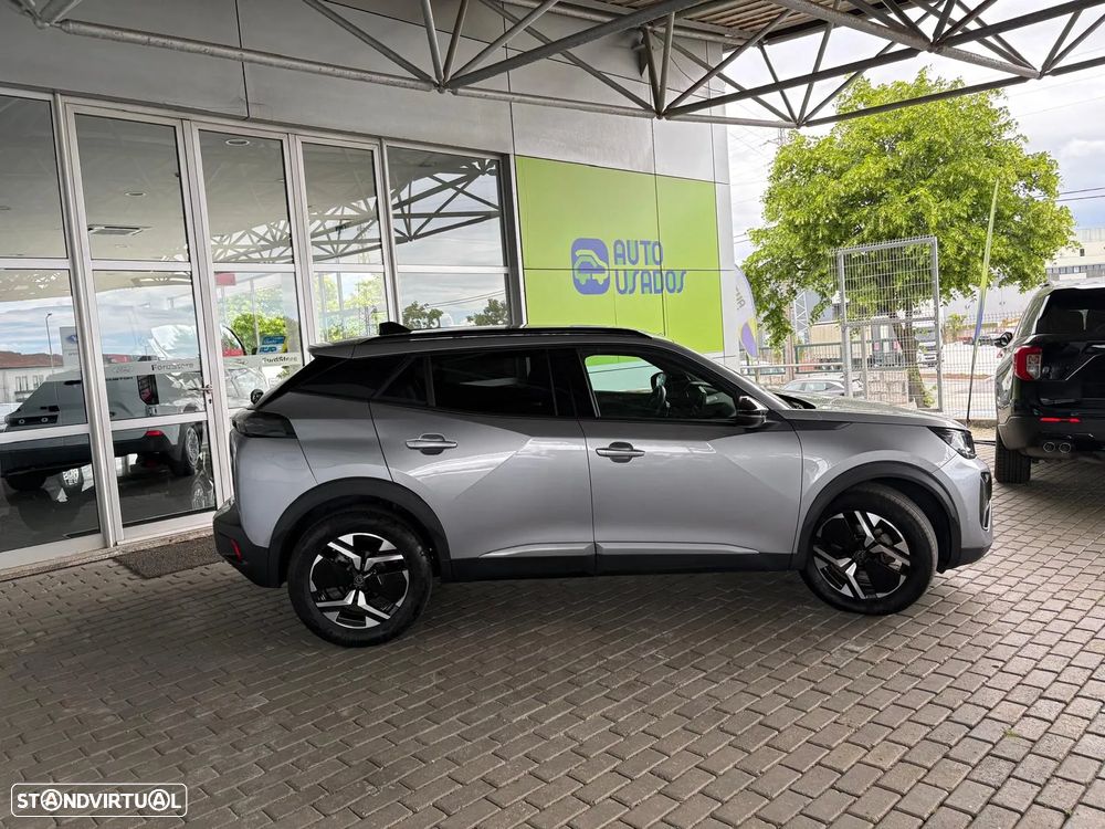 Peugeot 2008 1.2 PureTech Allure EAT8 - 4