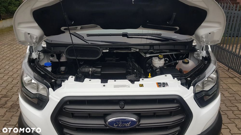 Ford Transit - 27