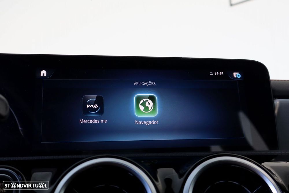 Mercedes-Benz CLA 250 e Shooting Brake AMG Line - 37