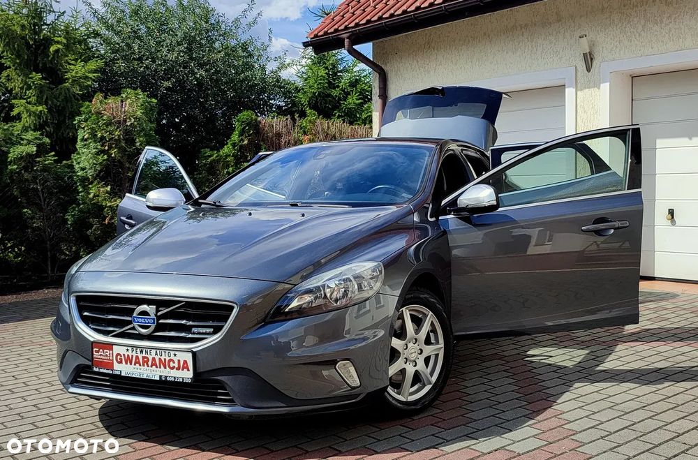 Volvo V40 T2 R-Design Momentum - 35