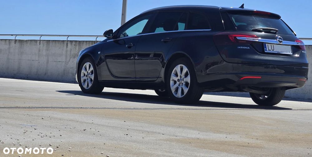 Opel Insignia - 11