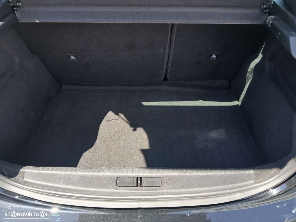 Peugeot 208 1.2 PureTech Active Pack - 12