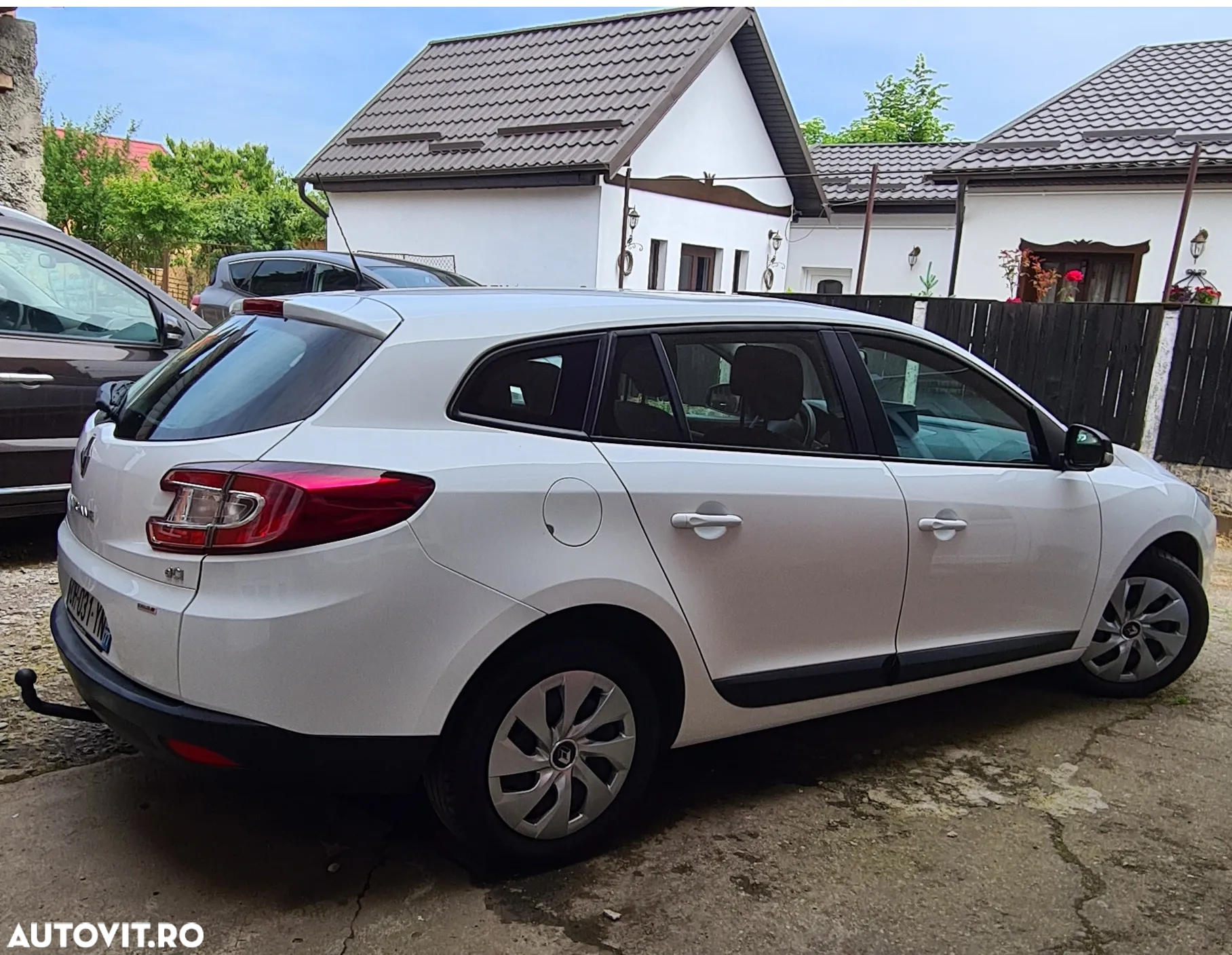 Renault Megane Estate Blue dCI Life - 10