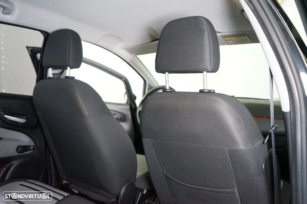 Fiat Punto Evo - 35