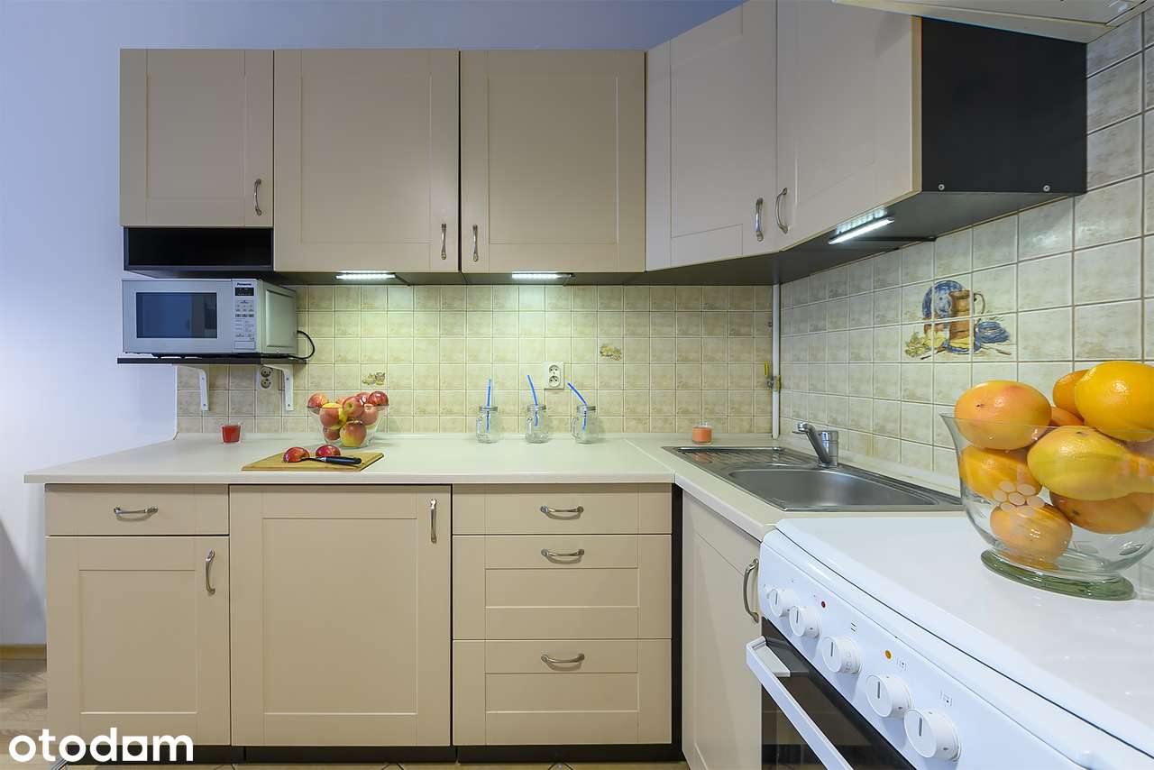 Naturalny klimat, jasne wnętrze z balkonem| 2 pokoje | Aluzyjna|44 m²