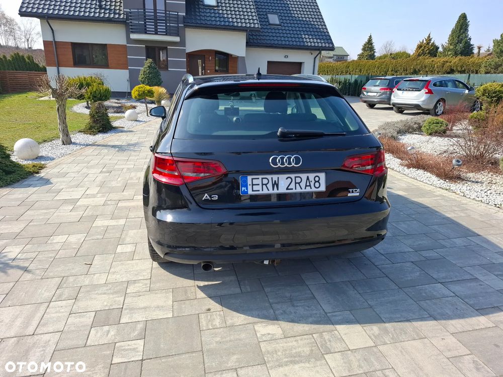 Audi A3 Sportback - 10