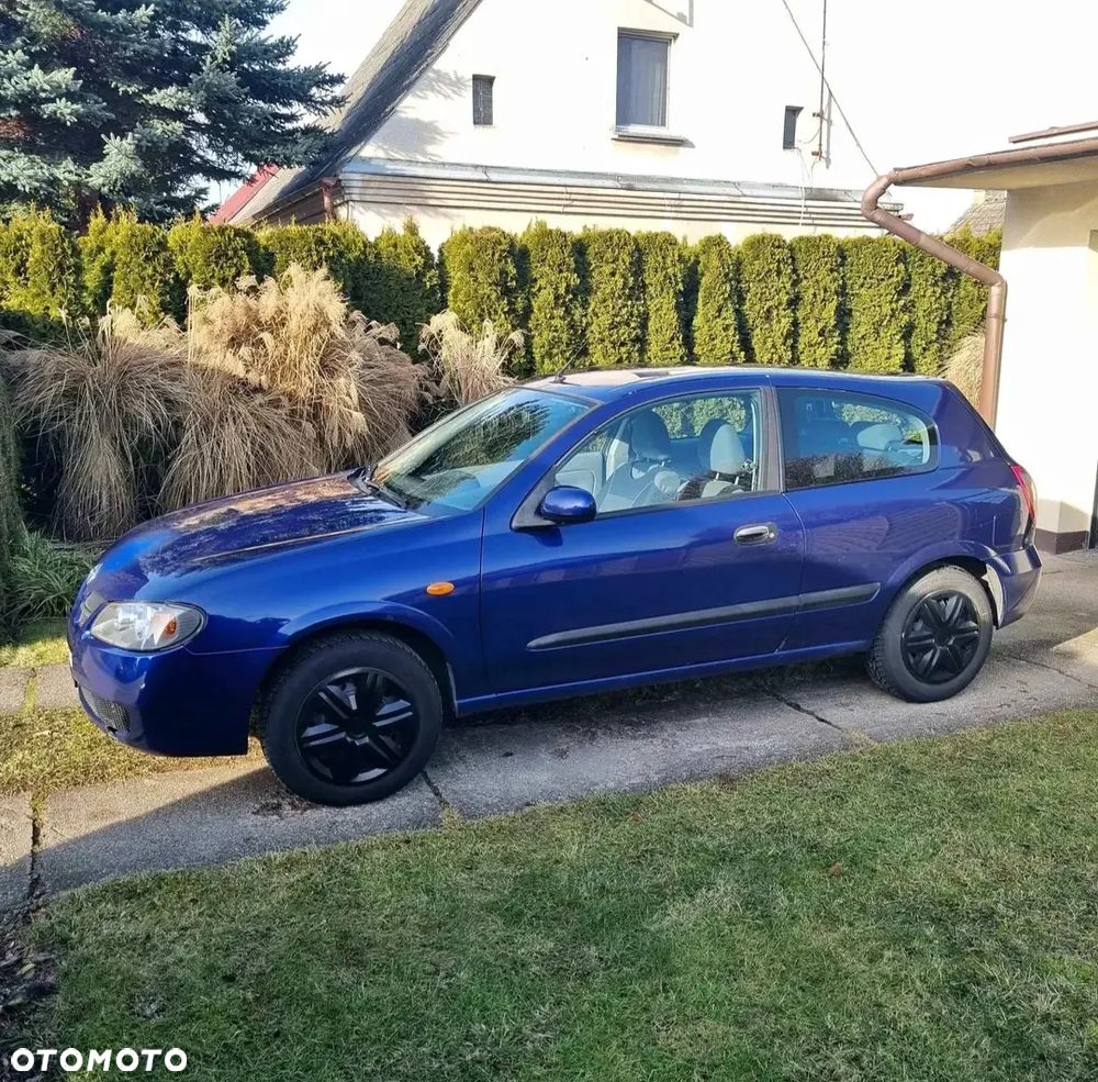 Nissan Almera 1.5 Visia - 1