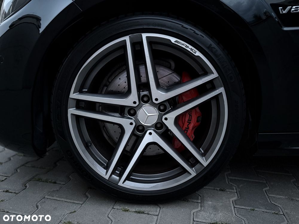 Mercedes-Benz Klasa E - 33