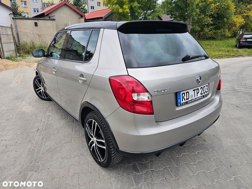 Skoda Fabia 1.2 TSI Monte Carlo - 4